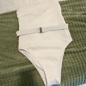 Abercrombie & Fitch white ribbed one piece swimsuit - perfect for brides!